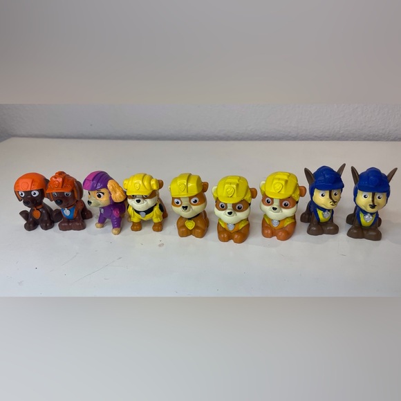 Paw Patrol Lot of 9 Action Mini Figures - Picture 1 of 14